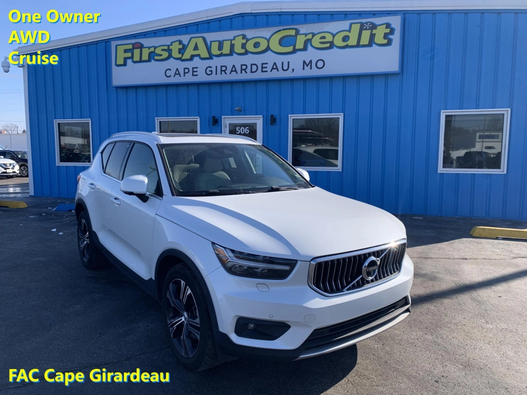 White 2020 Volvo XC40 T5 Inscription AWD SUV / Crossover All-Wheel Drive Automatic